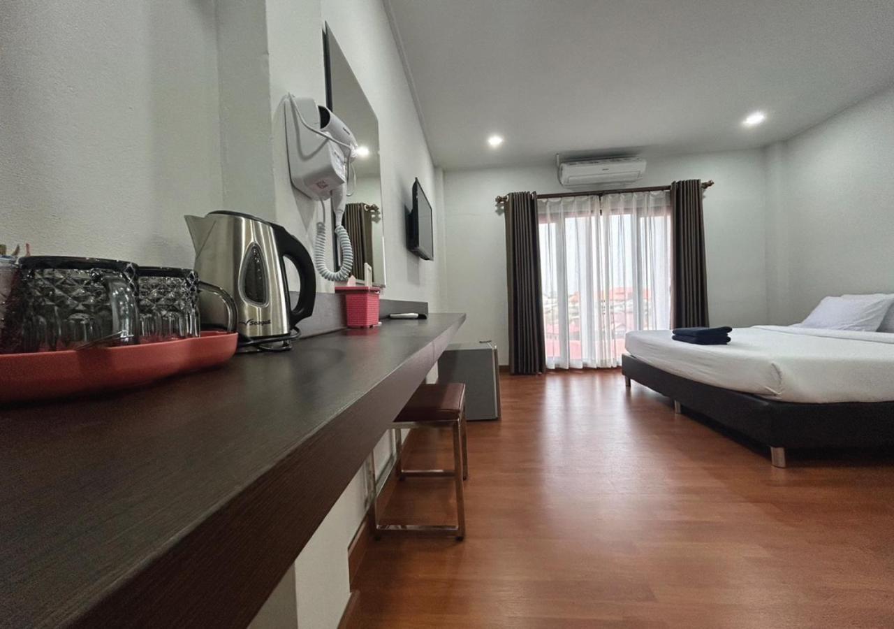 Bordin Hotel 우본라차타니 외부 사진
