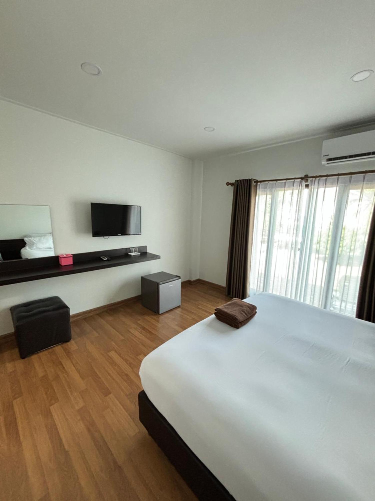 Bordin Hotel 우본라차타니 외부 사진