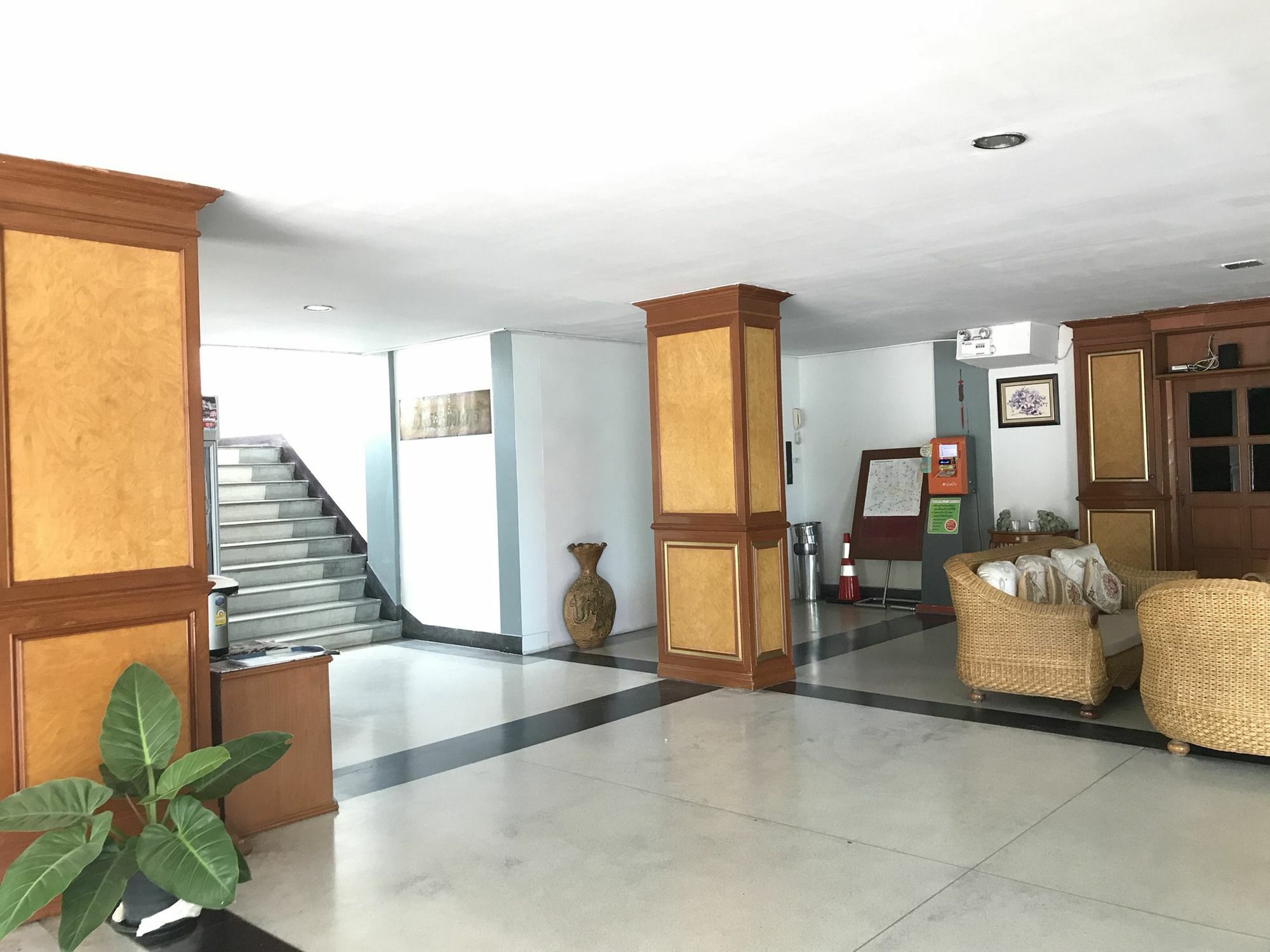 Bordin Hotel 우본라차타니 외부 사진
