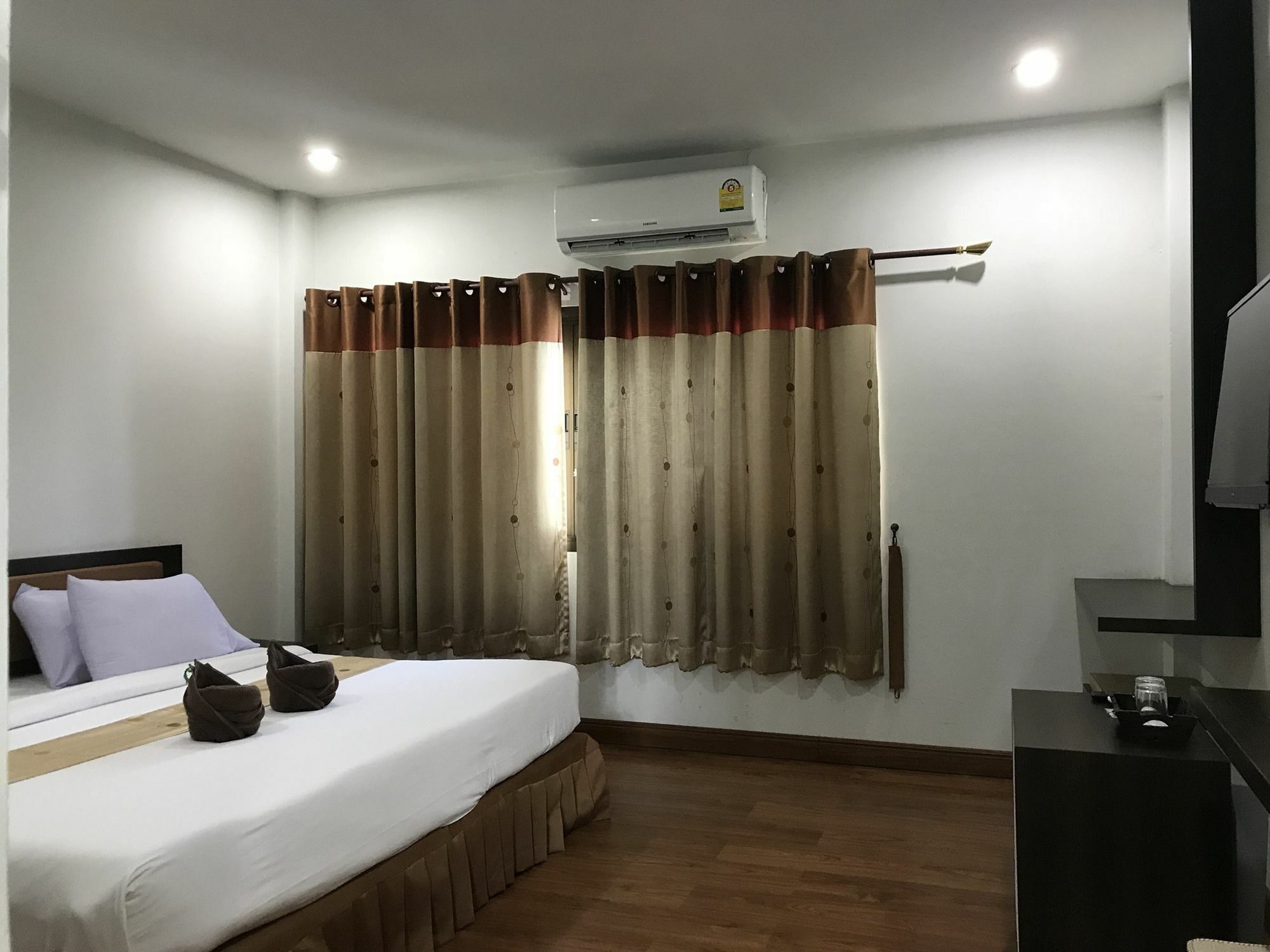 Bordin Hotel 우본라차타니 외부 사진